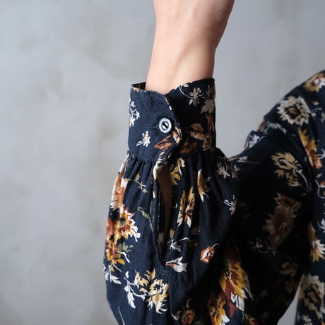 さきだつ秋草 gather one-piece dress