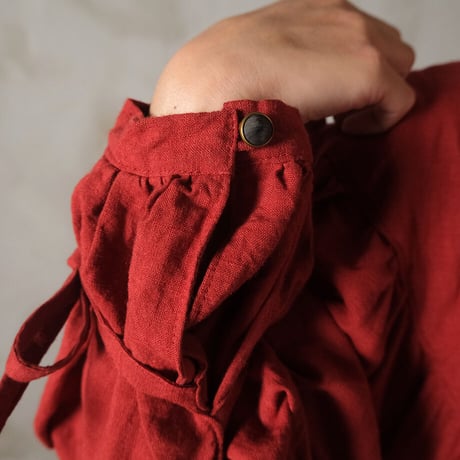 かげとひかりの round yoke dress