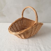 ウィッカーバスケット　ウェーブ