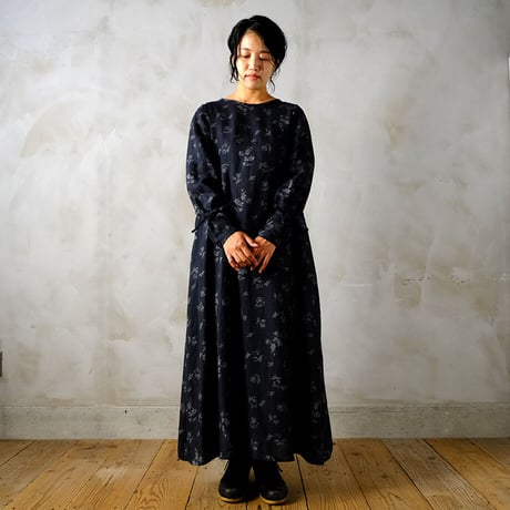 路傍の花　flare dress
