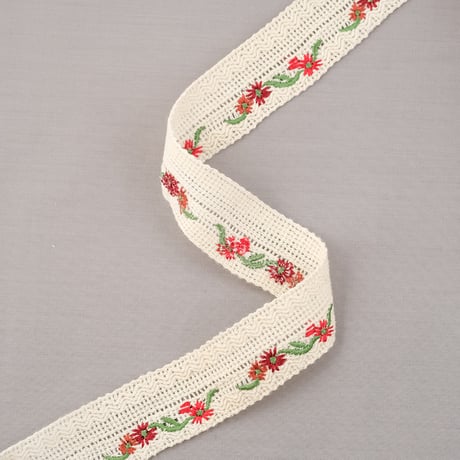 赤いお花刺繍のリボン　ホワイト＜幅29mm＞