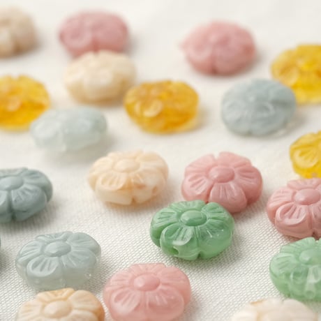 パステルカラーのお花ビーズ