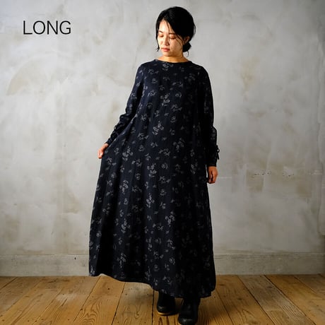 路傍の花　flare dress