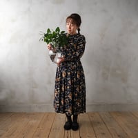さきだつ秋草 gather one-piece dress