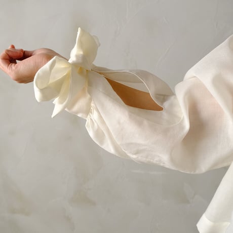 光の陰 smock blouse