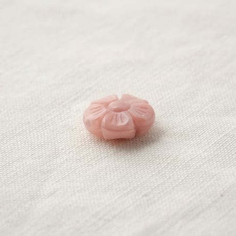 パステルカラーのお花ビーズ