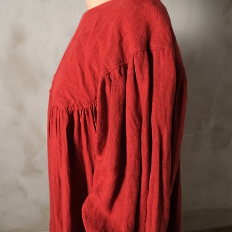 かげとひかりの round yoke dress