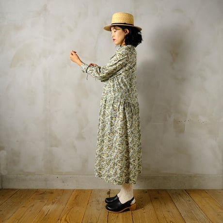 月にぬれた花 drop waist dress