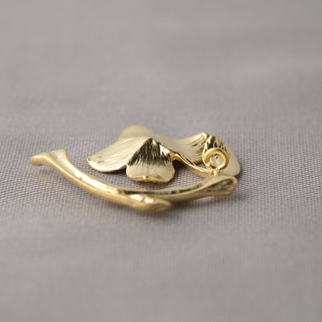 くるんとしたお花のチャーム