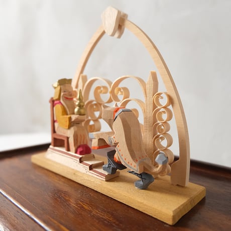 ドイツ工芸品　長靴をはいたネコ