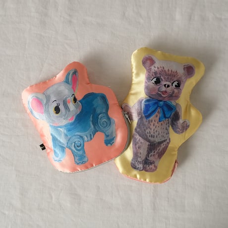 Stain animal pouch