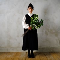 冬夜の思ひ V-neck sleeveless dress
