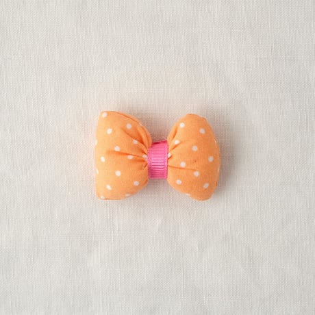 ぷっくりリボン　ドット