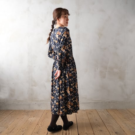さきだつ秋草 gather one-piece dress