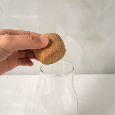 BOTTLIT canister