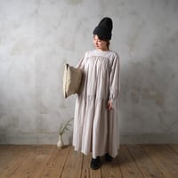 影追う tiered dress