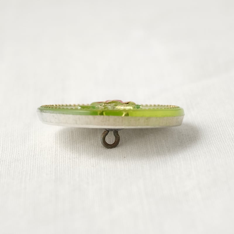 チェコガラスボタン 一輪のバラ＜丸型31mm＞ クリアカラー | walet