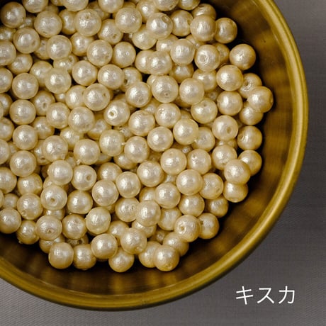 両穴コットンパール　＜6mm＞