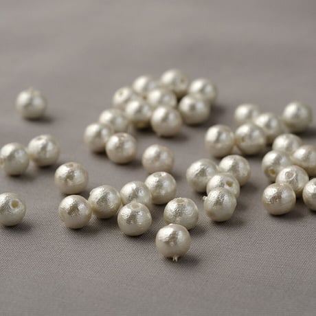 両穴コットンパール　＜6mm＞