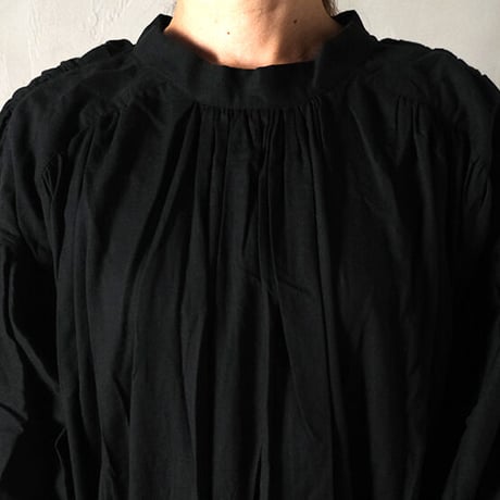 追懐の smock dress