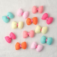 ぷっくりリボン　カラフル