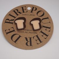 Poufferderire　食パン　ピアス