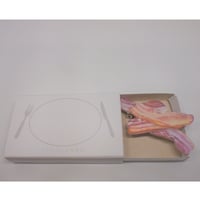 ブローチ【イラストによる食卓。】 ベーコン 【日本製】
