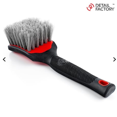 【 日本正規品 】 DETAILFACTORY　“ TIRE SCRUB BRUSH  ”　タイヤスクラブブラシ