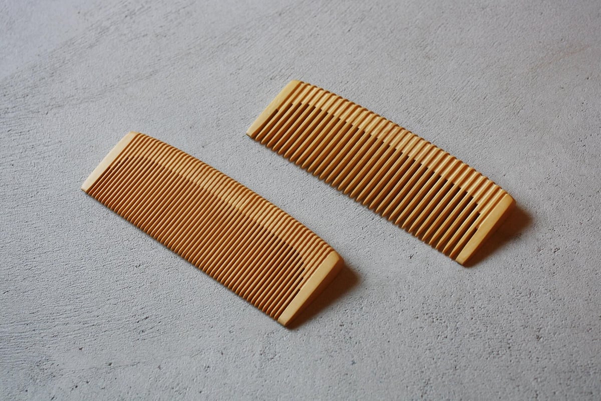 SO [さつまつげ櫛] / 細刃（受注生産） | UO STORE