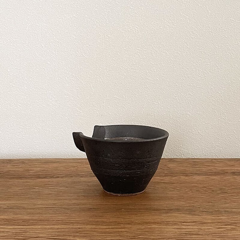 片口すり鉢4寸 鉄黒 | YAOCA（やおか）日日の道具 暮らしの品々