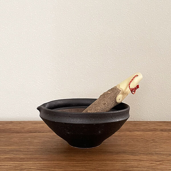 JUJU mortier すり鉢 8寸 鉄黒 | YAOCA（やおか）日日の道具