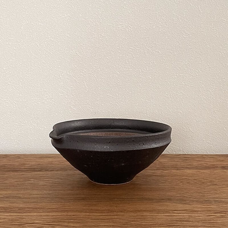 すずり JUJU mortier すり鉢 6寸 鉄黒 | YAOCA（やおか）日日の道具