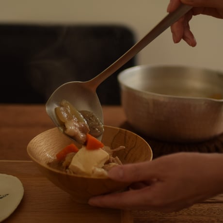 ichibishi すくいやすく注ぎやすいレードル