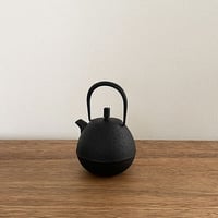 空間鋳造 鉄急須 Egg 中 PureBlack
