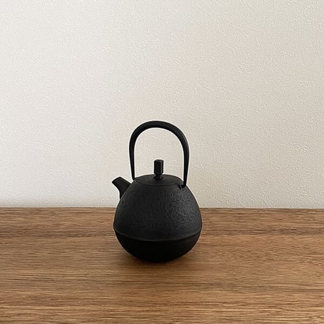 空間鋳造 鉄急須 Egg 中 PureBlack
