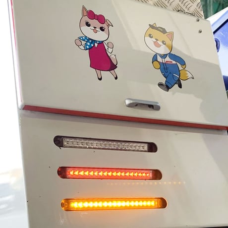 Eマーク認定品　ライティングスティック （クリアレンズ）赤/黄/白/赤黄　各４色からお選びください　コンパクト　薄型ランプ　ライト