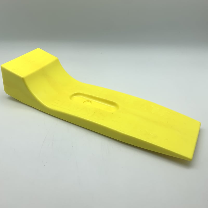 タイヤスケーター 黒/赤/黄 3色の中からお選びください タイヤスケーター 黒/赤/黄 3色の中からお選びください