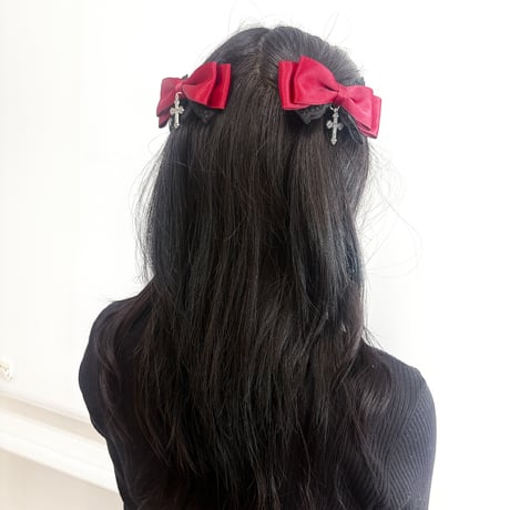 クロスビジュー付きレースリボンクリップ　2個セット【推し活グッズ・ヘアメ・参戦ヘア・地雷系・量産型】