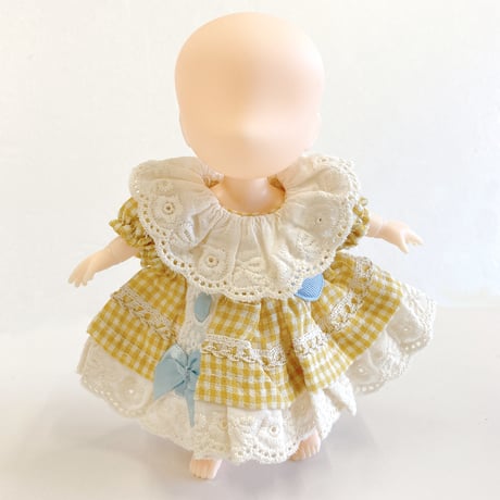 【ぬい服】ギンガムチェックフリルワンピース　細身のぬいぐるみ・ドール用
