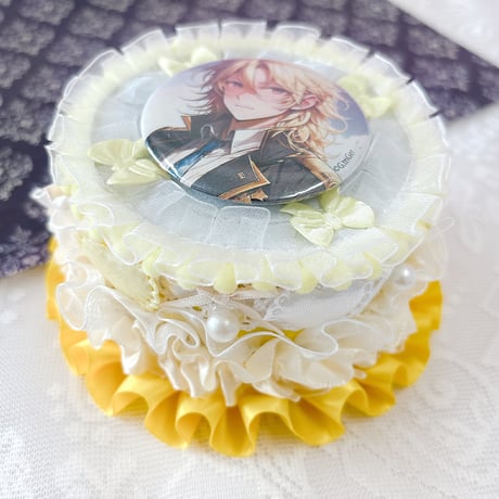 【G.triGerオリジナル 推し活グッズ】ホールケーキ型ロゼット【缶バッジ痛ロゼット】