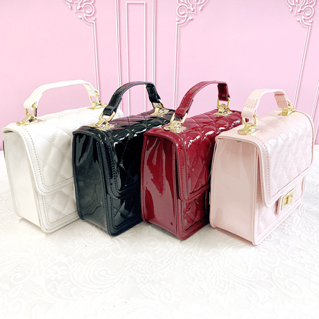 フェイクレザーキルティング痛バッグ【推し活グッズ】