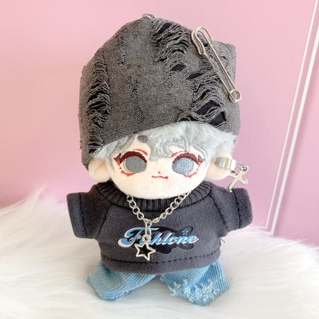 【ぬい服】ニット帽&Tシャツ&パンツ&ネックレスセット　10cm用