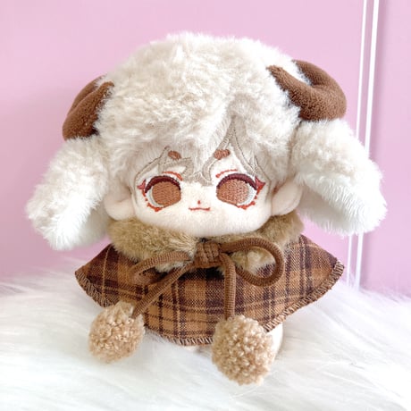 【ぬい服】ぬいぐるみ用 チェック柄のファー付きケープ 10cm用