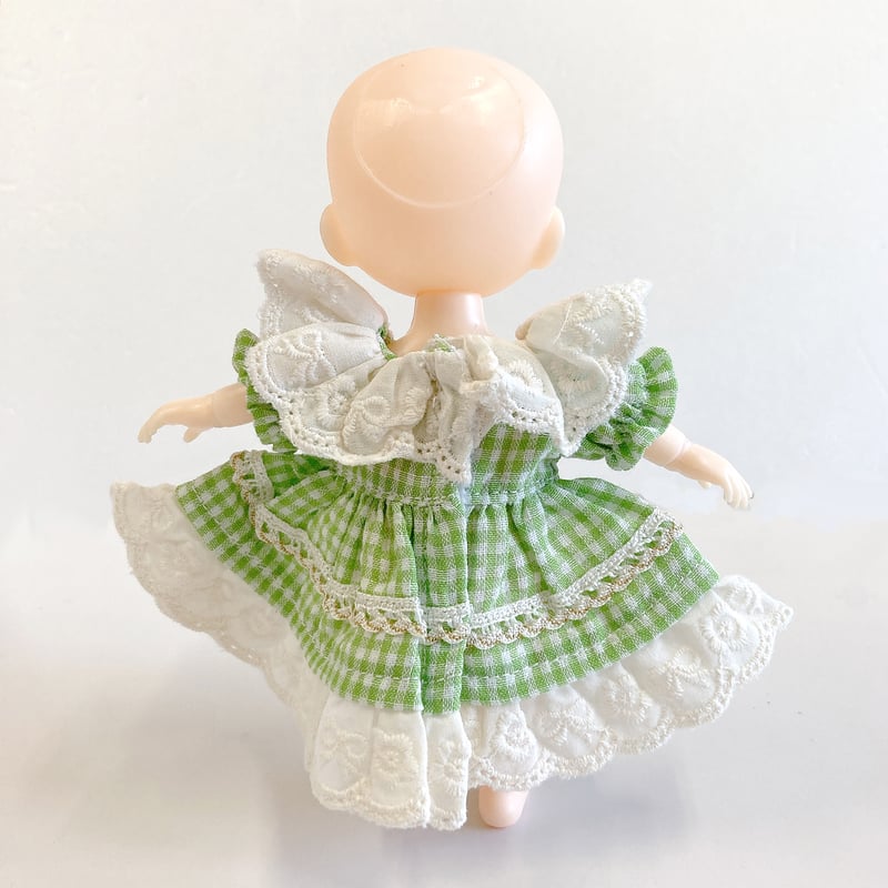 ぬい服】ギンガムチェックフリルワンピース 細身のぬいぐるみ・ドール