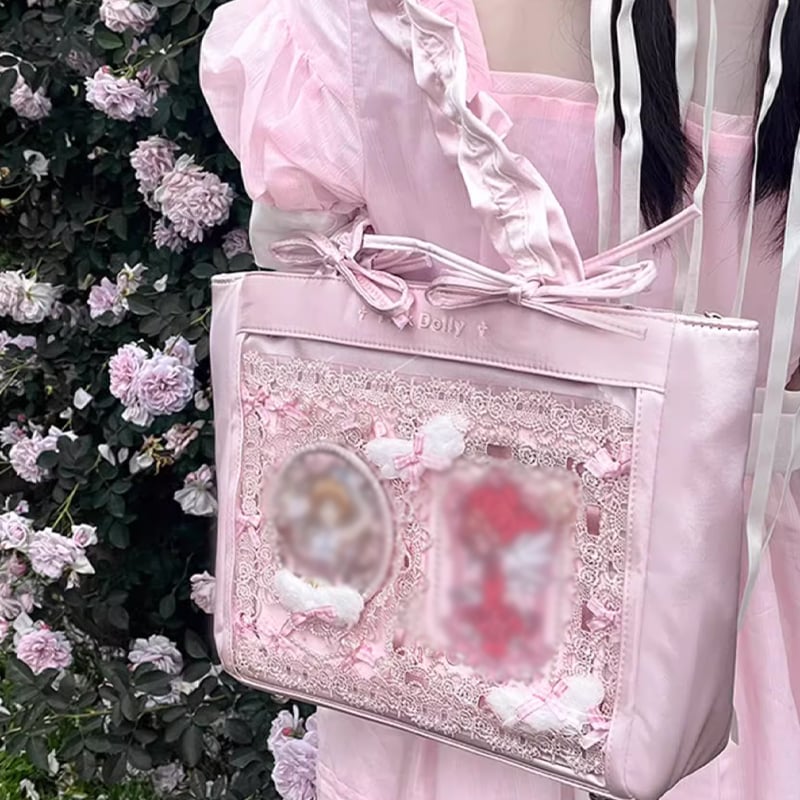 FUYUUNEKO】二連ぬいポーチ付きサテン痛バッグ milk dolly【推し FUYUUNEKO】二連ぬいポーチ付きサテン痛バッグ milk dolly【推し