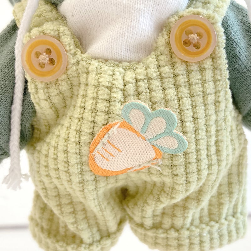 ぬい服】ワッペン付きカラフルオーバーオール 細身のぬいぐるみ