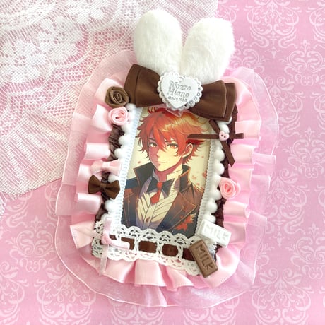 【推し活グッズ】バニー・ショコラのフリルトレカケース