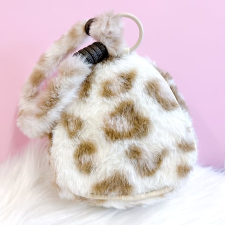 ふわふわヒョウ柄　痛ポーチ　12×10.5×5cm