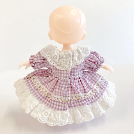 【ぬい服】ギンガムチェックフリルワンピース　細身のぬいぐるみ・ドール用
