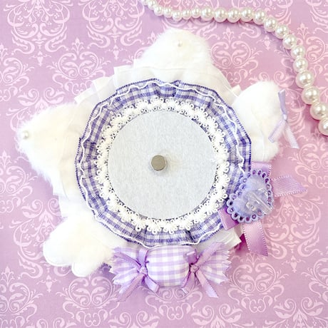 推し活グッズ ふわふわ猫耳キャンディーロゼット【缶バッジ 痛ロゼット】